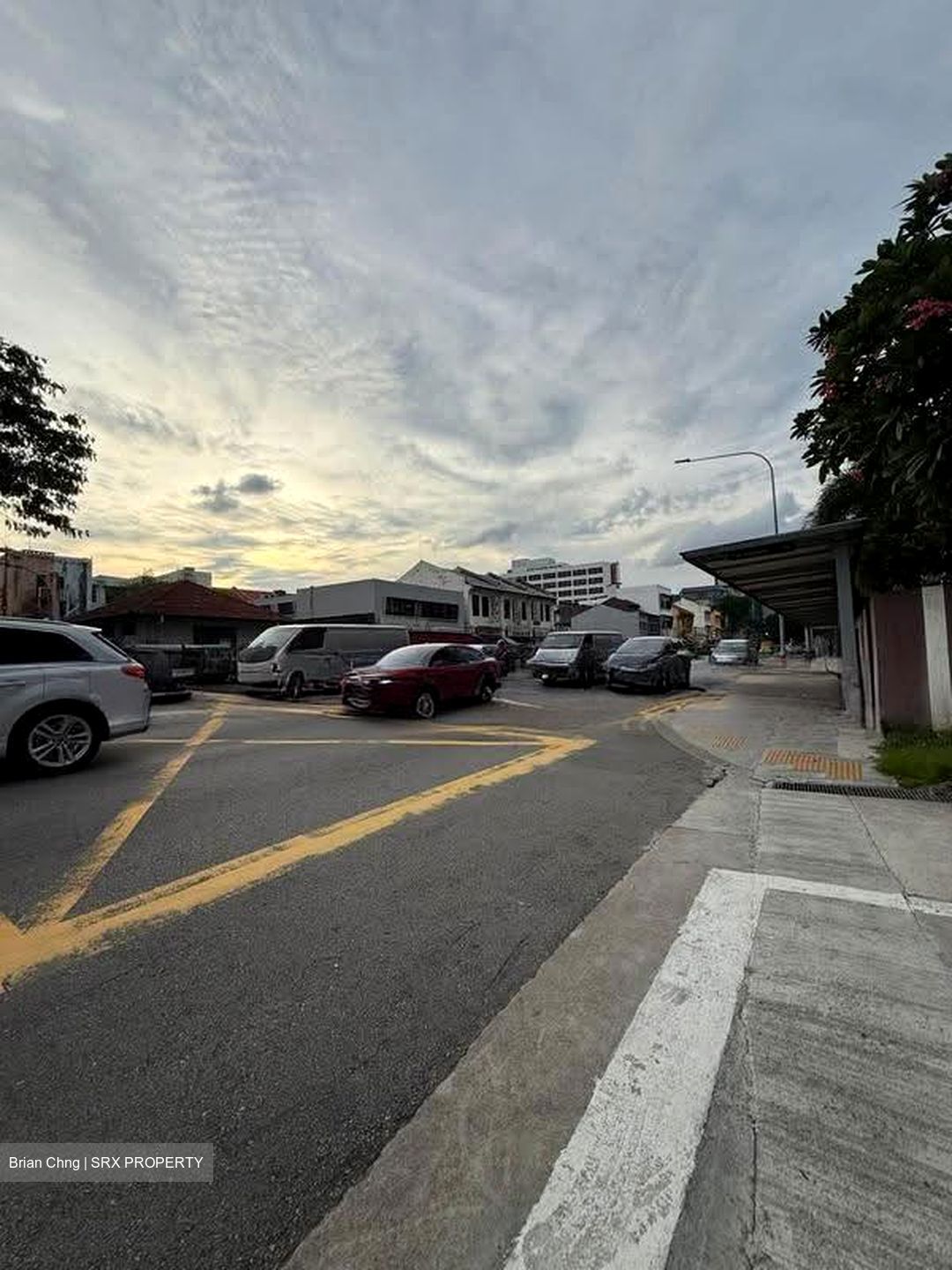 Kh Plaza @ Aljunied (D14), Shop House #638087821